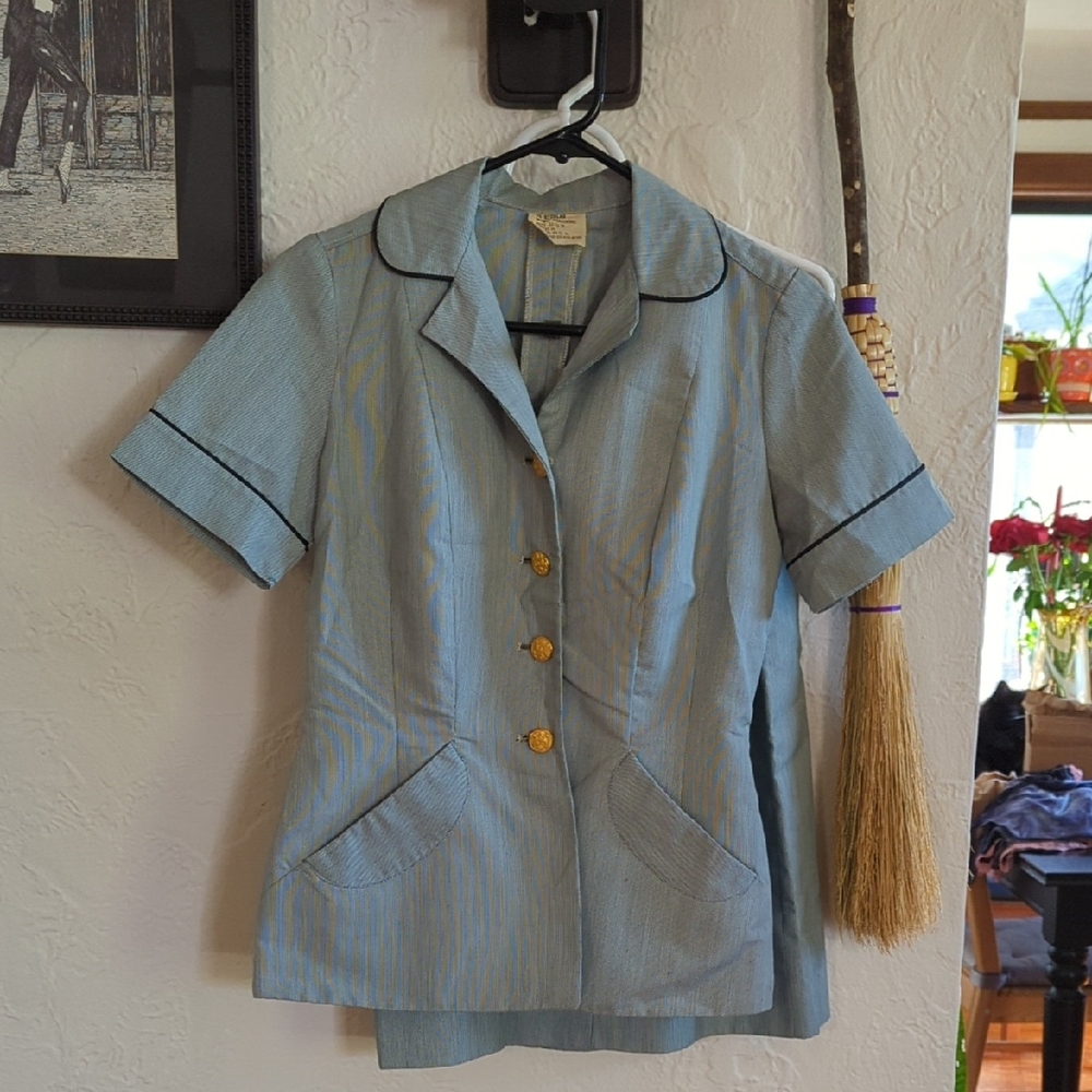 Vintage Green/ White Military Short-Sleeve Skirt Set with Green Piping